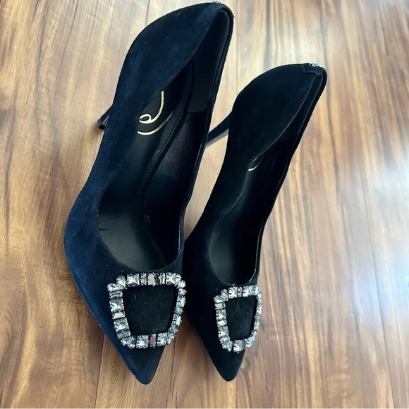 Sam Edelman Suede Harriett Beaded Buckle Pumps Size: 5.5 - Picture 3 of 6